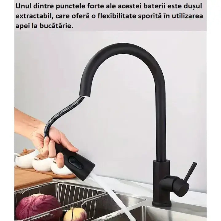 Baterie sanitară bucătărie Glimatech cu duș extractabil flexibil în utilizare, spălat legume la chiuvetă, furtun retractabil negru